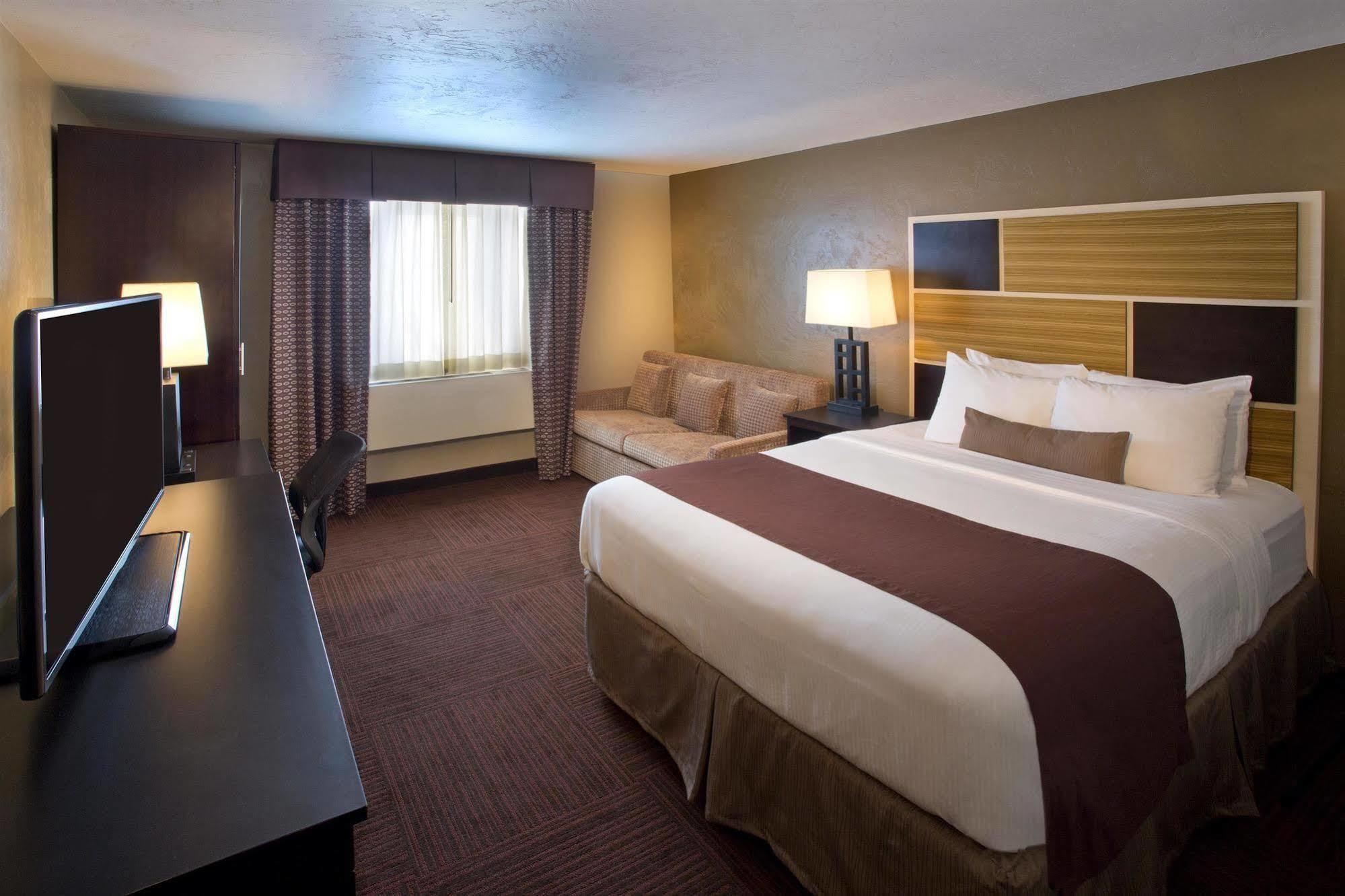 Red Lion Inn And Suites Federal Way Εξωτερικό φωτογραφία
