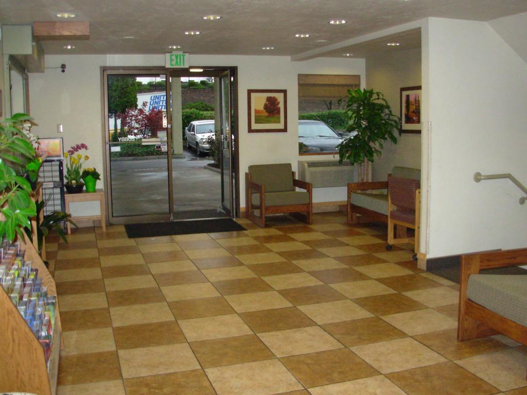 Red Lion Inn And Suites Federal Way Εξωτερικό φωτογραφία
